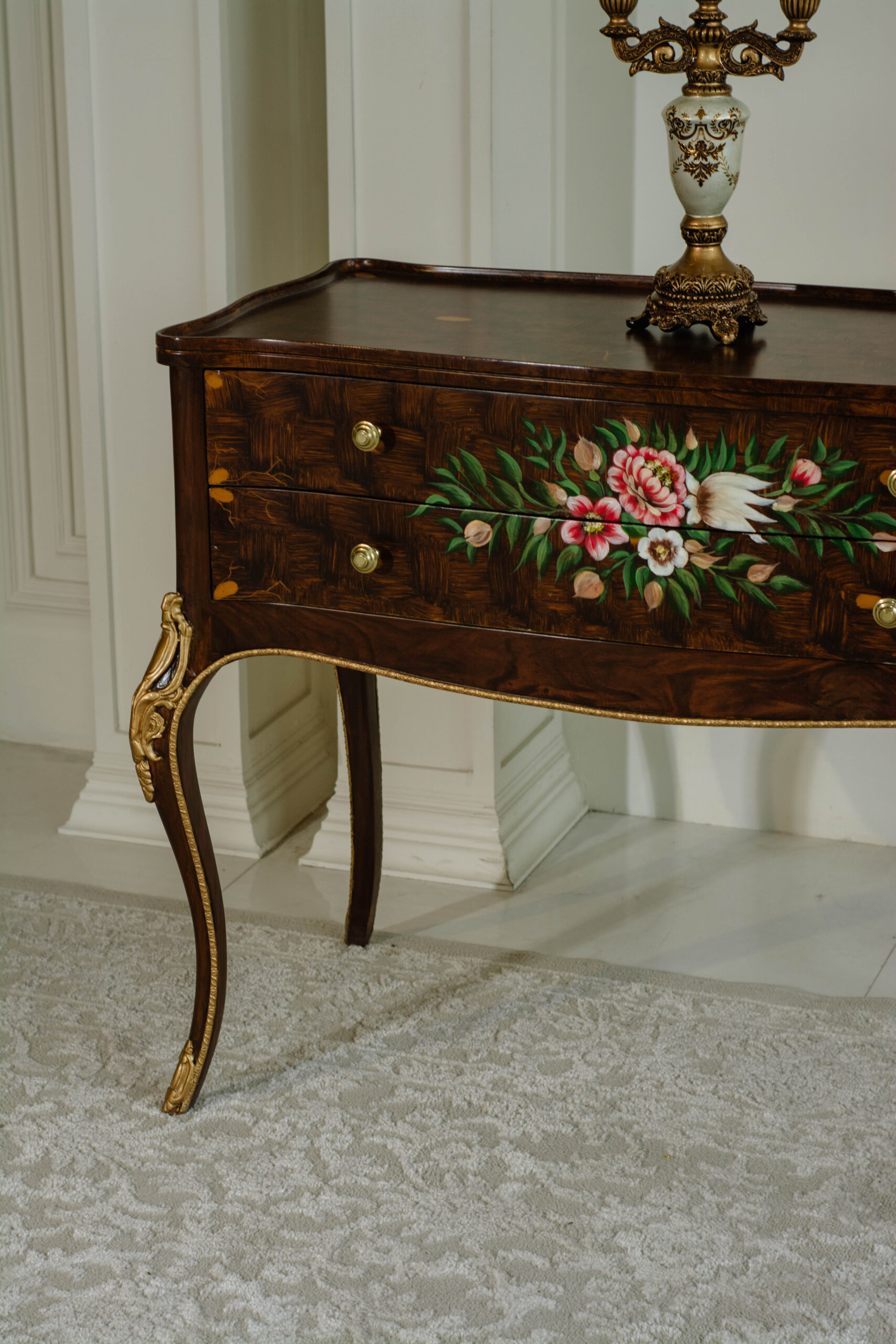 French Console - Image 4