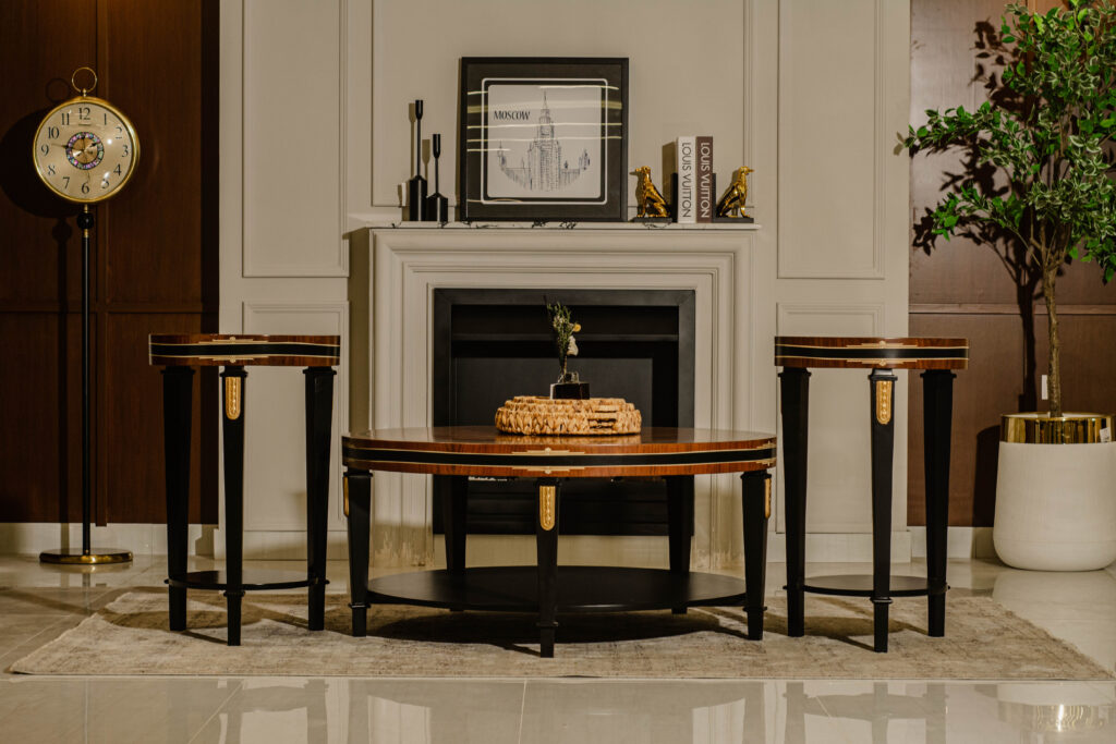 Eros Centre Table Set