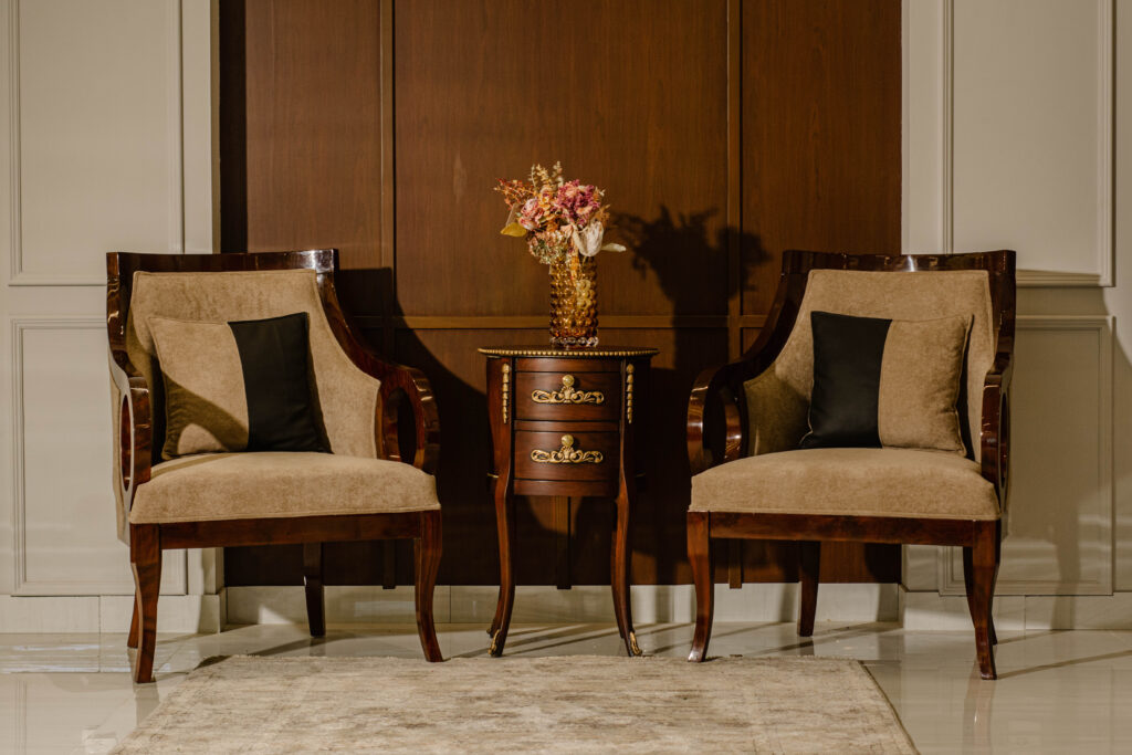 Cresta Chairs