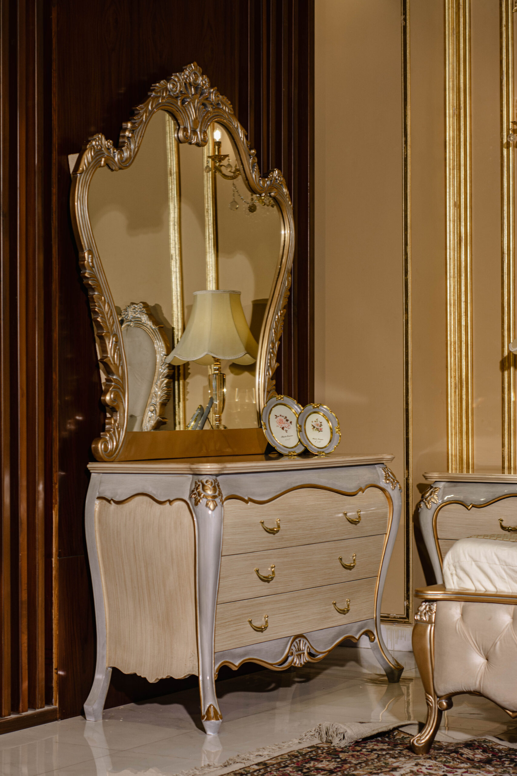 Zinc Gold Bed