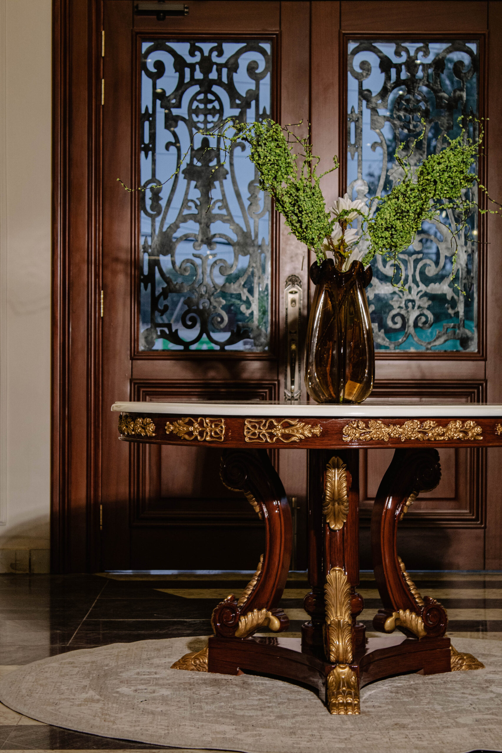 Painted Round Foyer Table - Image 3