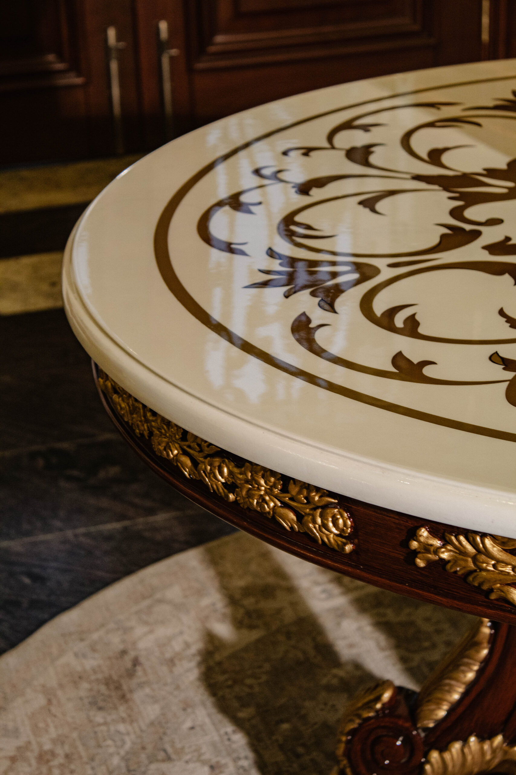 Painted Round Foyer Table - Image 6