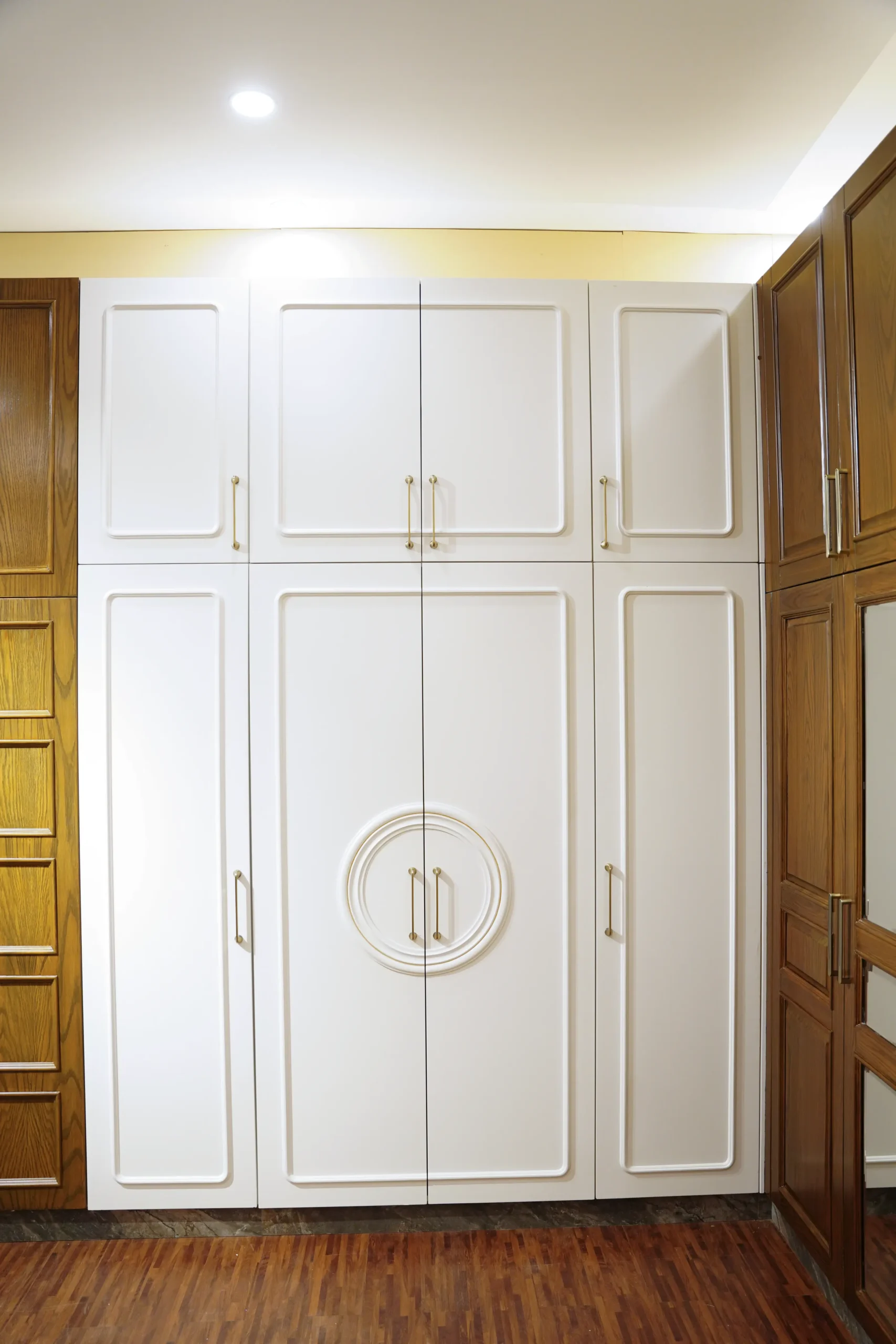 MDF Wardrobe with Deco White Paint
