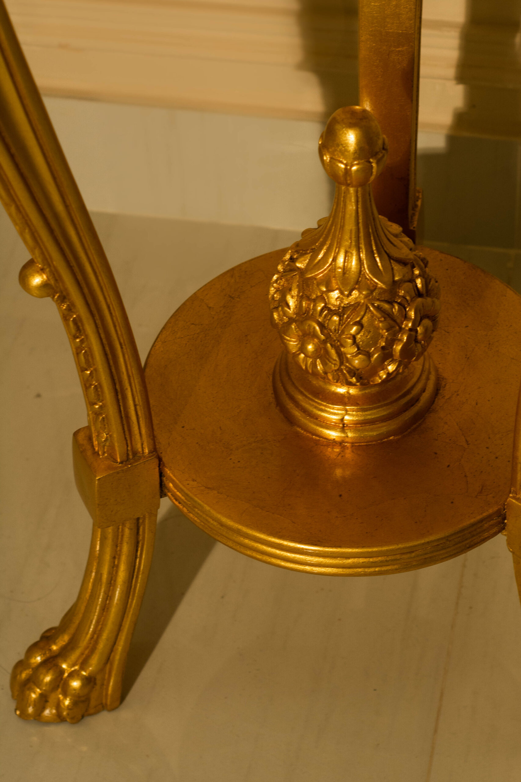 Italian Pedestal - Image 3