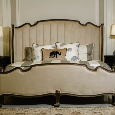 Pierre Bed
