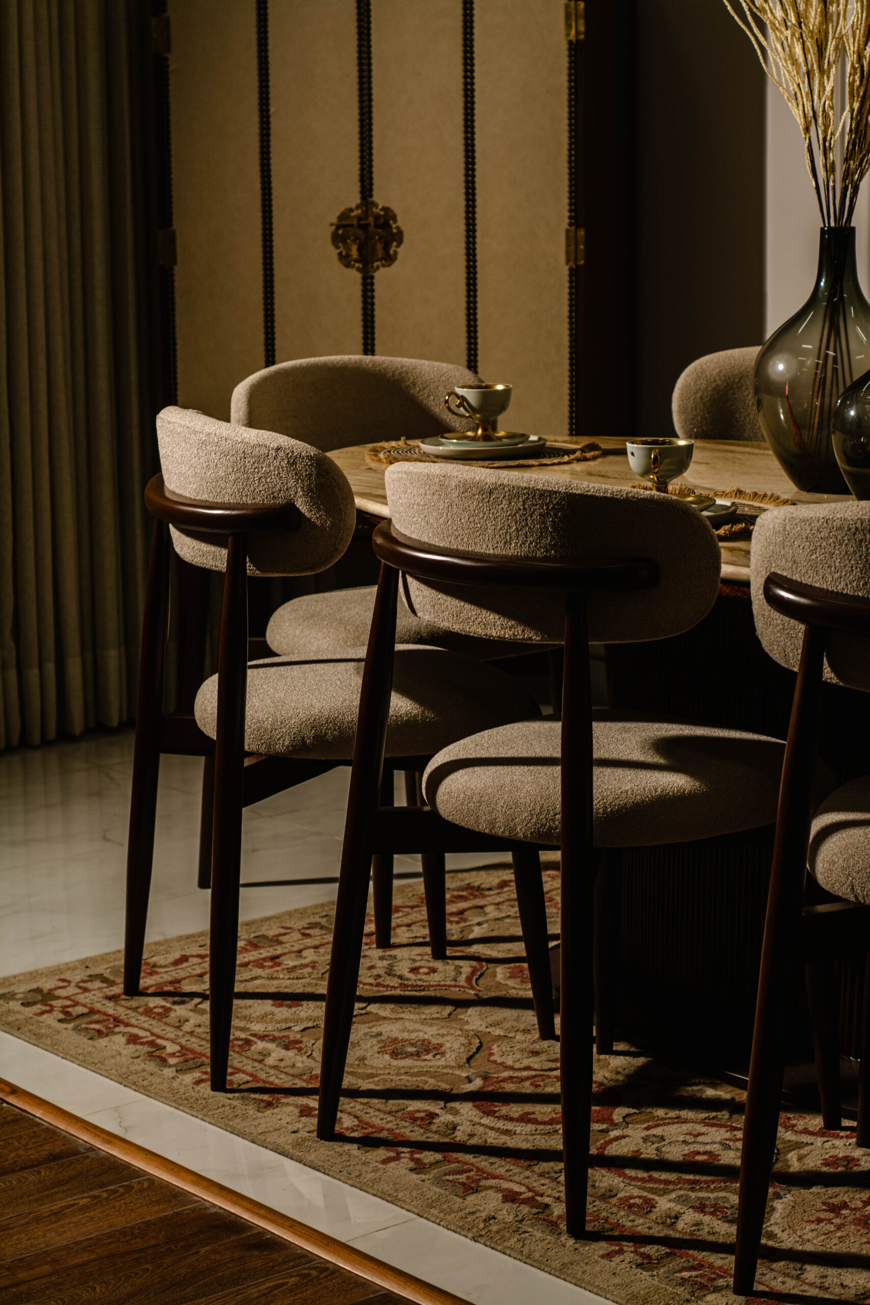 Vendome Dining Set