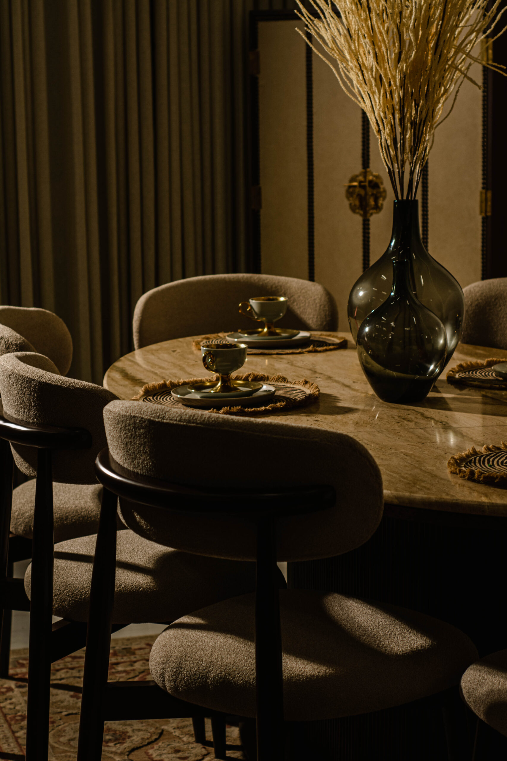 Vendome Dining Set