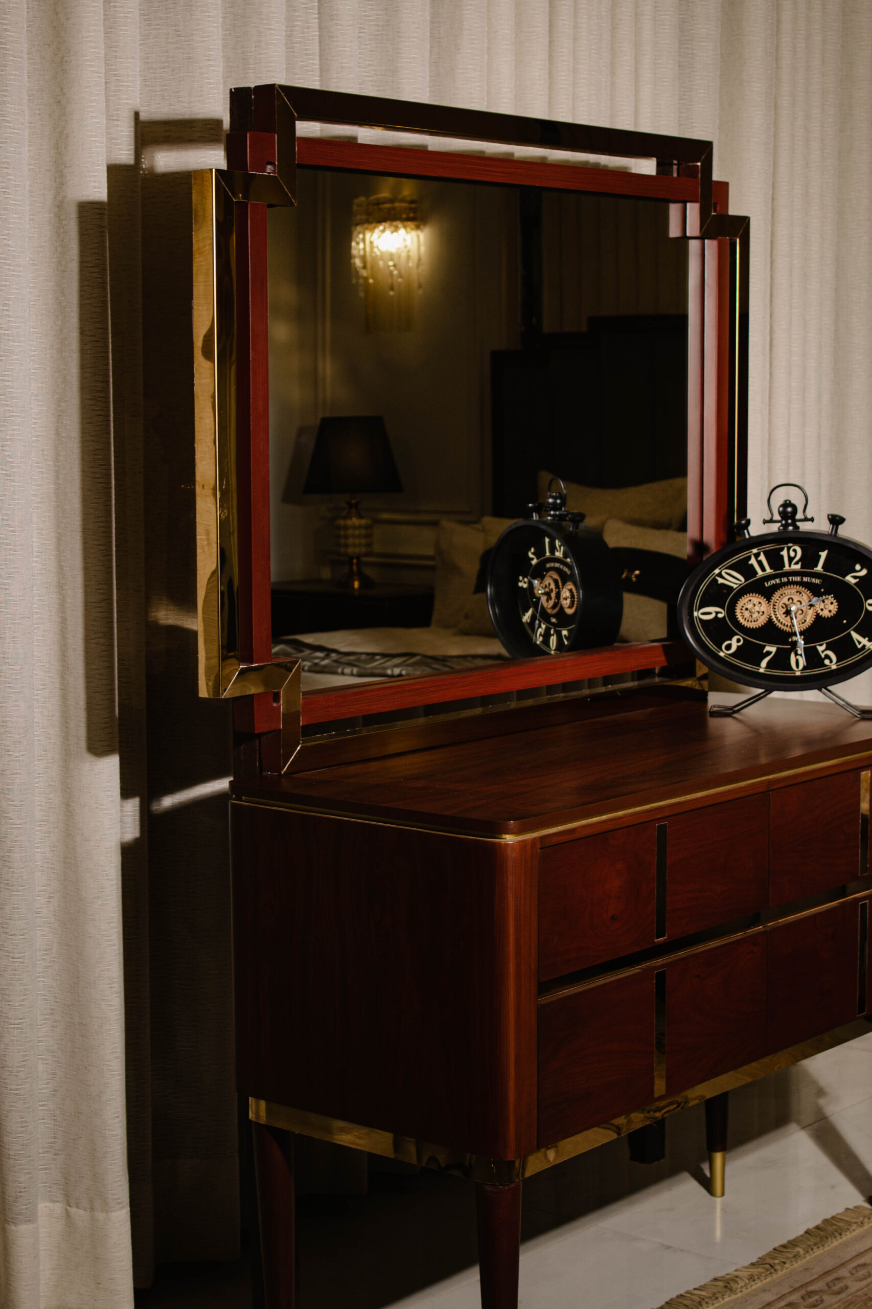 Hermes Dresser & Mirror - Image 4