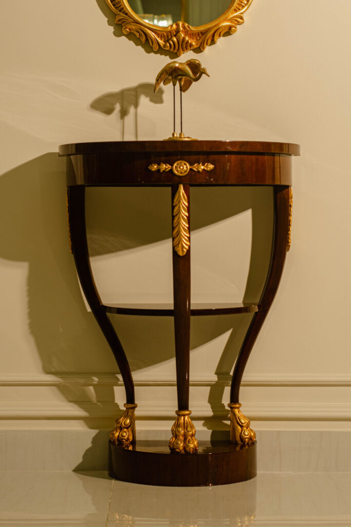 this image is for Empire Console