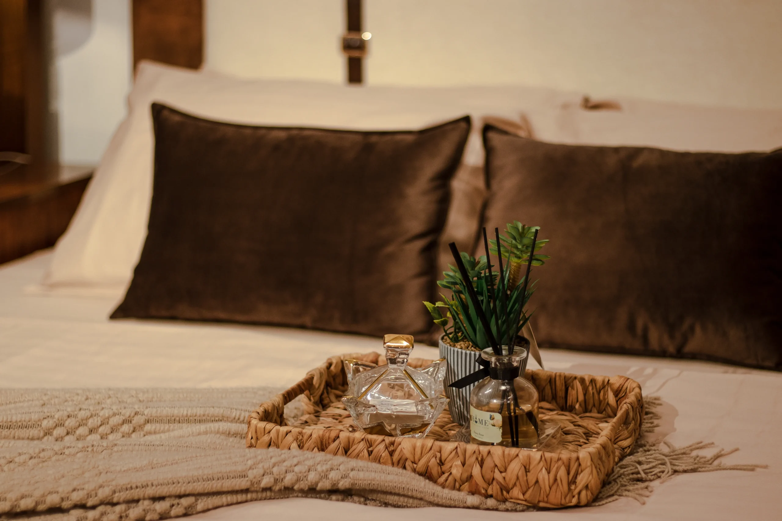 Claudia Bed Set - Image 10