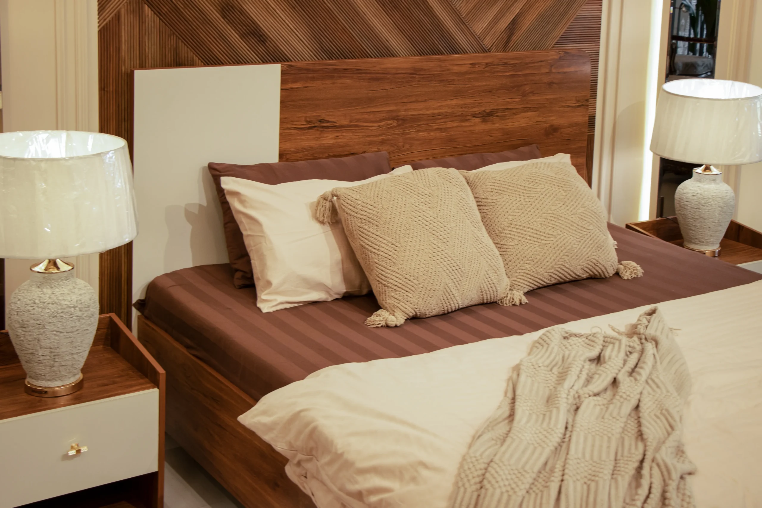 Solara Bed Set