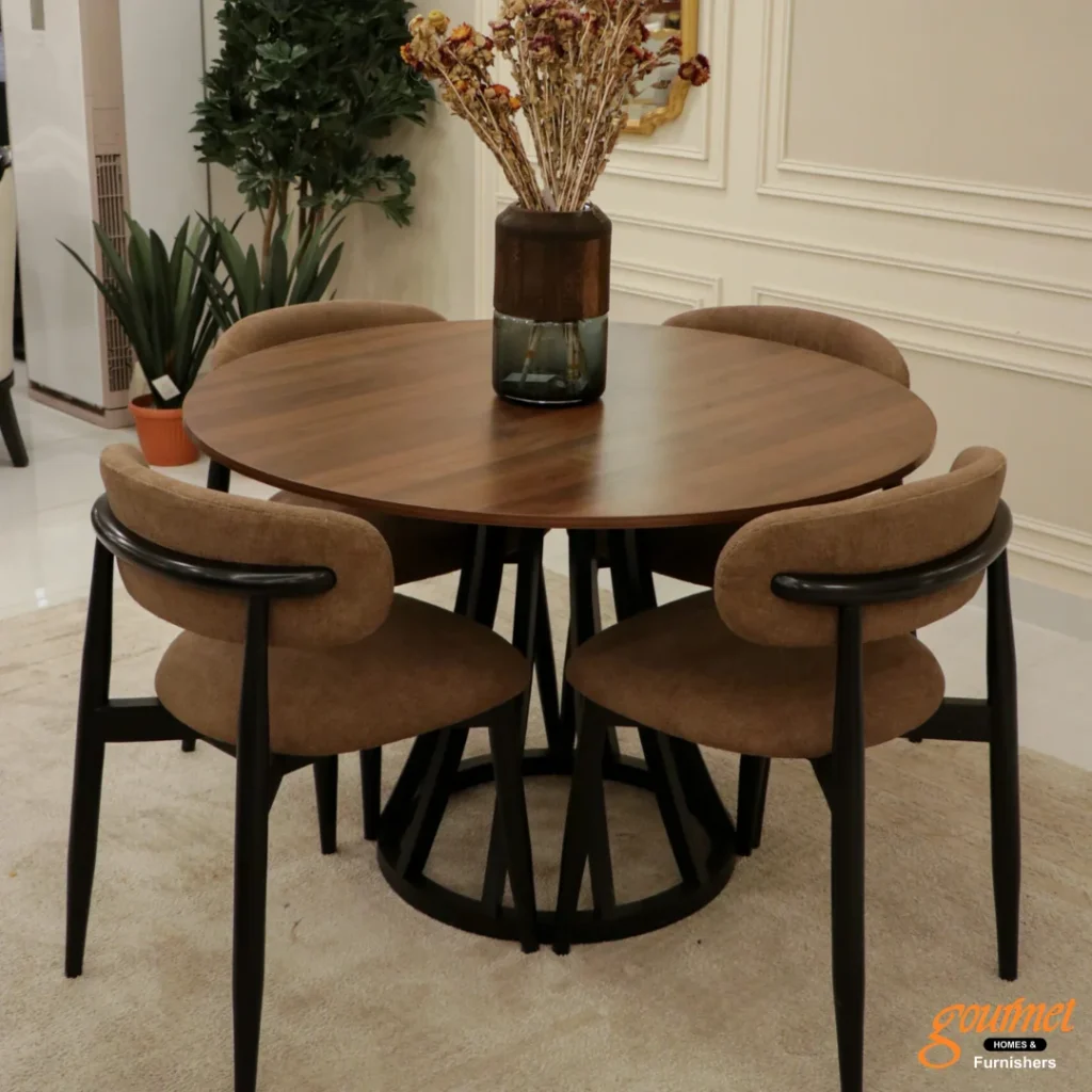 4-seater Dining Table Price in Pakistan